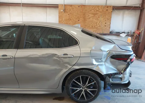 2022 Toyota Camry Se z USA, uszkodzony, nr VIN 4T1G11AK2NU639171